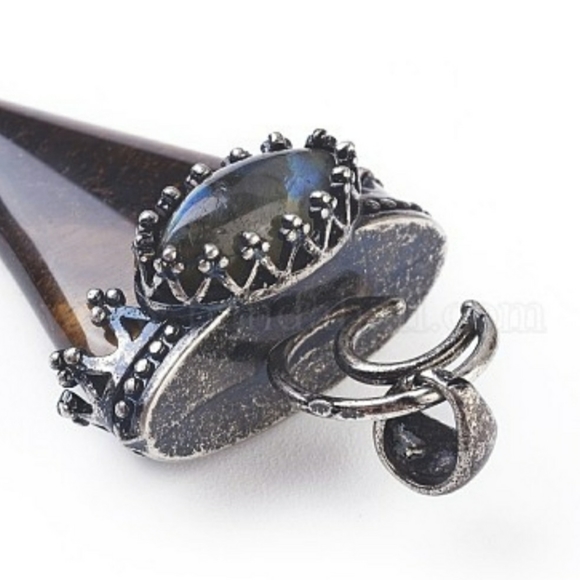 Tiger Eye and Labradorite Moon triangle point pendant with necklace - Picture 5 of 5